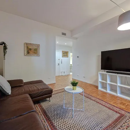 Charme On The Bridge - Center Apartamento Verona